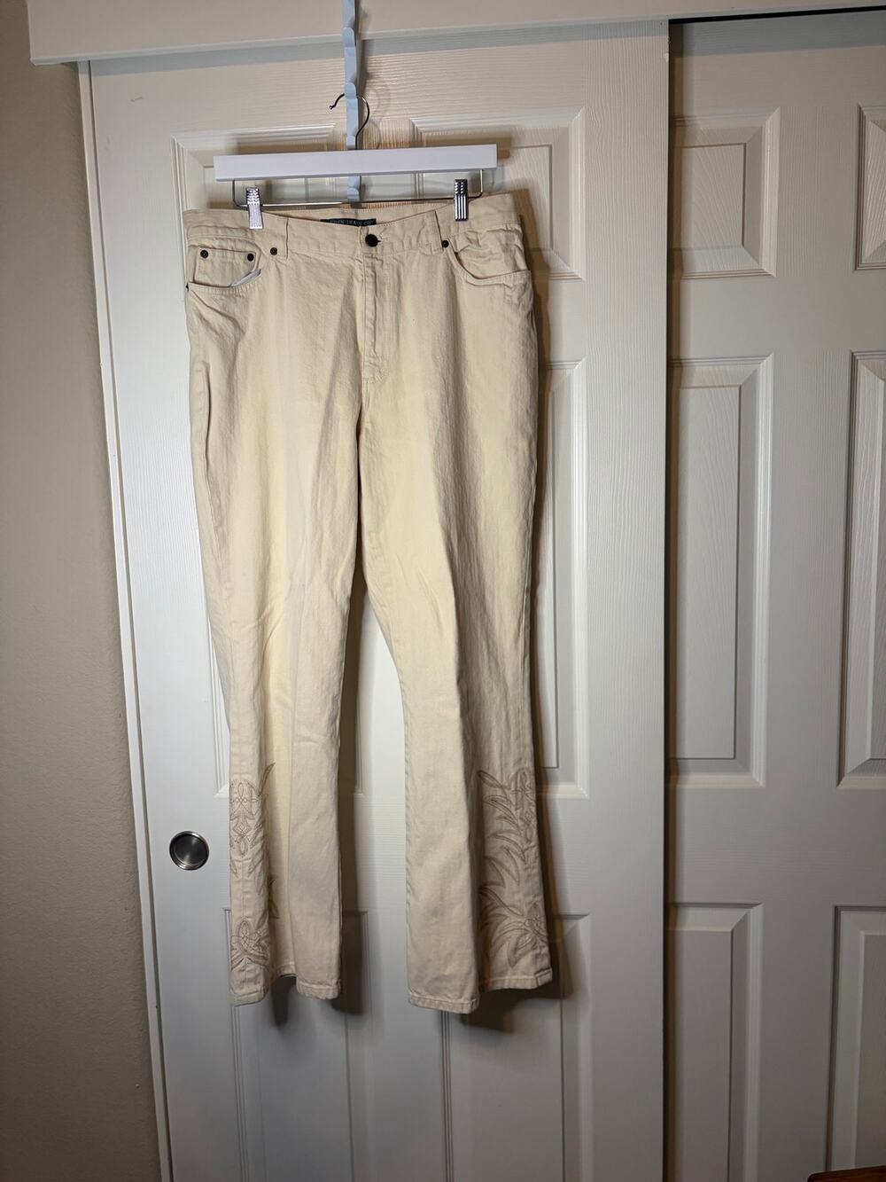 Women’s Lauren Ralph Lauren Cream Western Flame Emb Bootcut Jeans 14